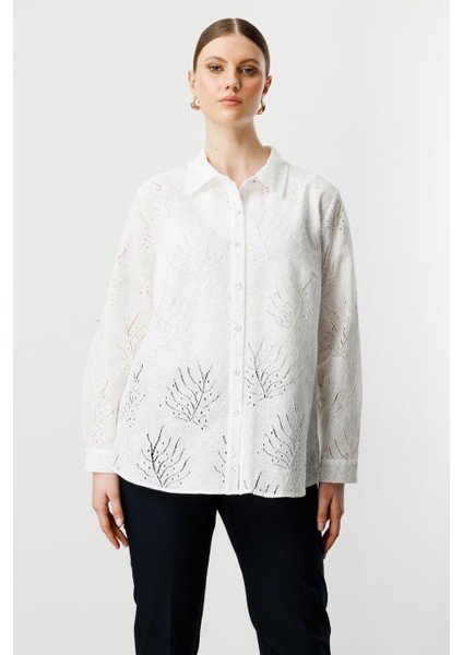 Önü Düğmeli Ekru Kadın Dantelli Bluz 3512-2Y5 fiyatları