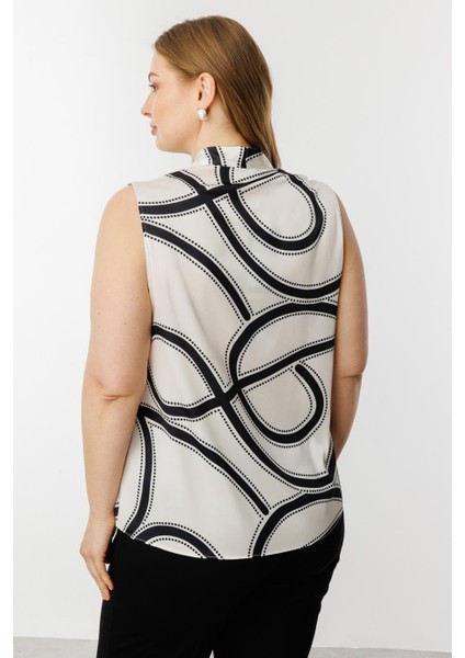 Desenli V Yaka Siyah Kadın Bluz 3564-2Y5 fırsatları