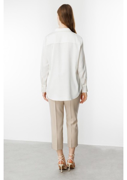 Büyük Beden Saten Ekru Kadın Gömlek 3510-2Y5 fırsatları