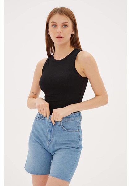 Kolsuz Sıfır Yaka Siyah Kadın Crop 0479-2Y5