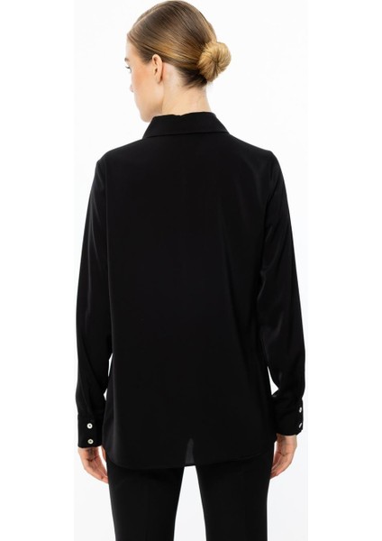 Çift Kapak Cepli Düğmeli Siyah Kadın Bluz 3026-2Y5 fırsatları