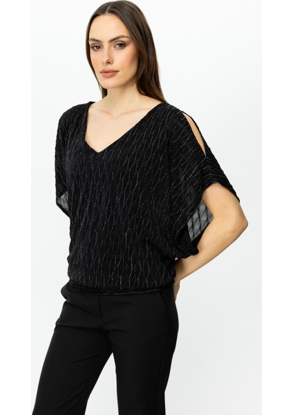 V Yaka Simli Kumaş Siyah Kadın Bluz 51344-2Y5 fırsatları