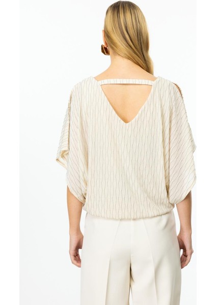 V Yaka Simli Kumaş Krem Kadın Bluz 51344-2Y5 indirimleri