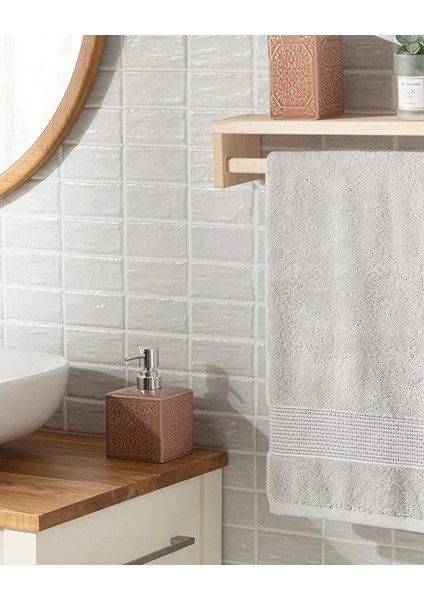 Deluxe Pamuklu Low Twist Yüz Havlusu 50x90 cm Gri