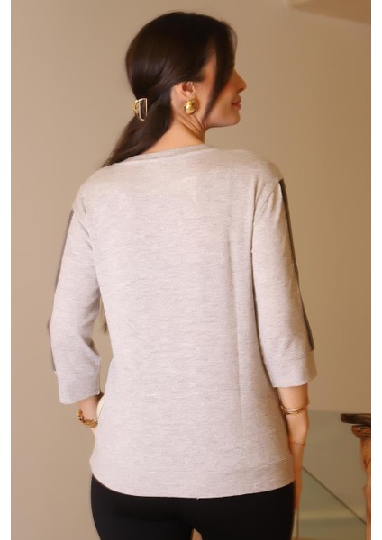 V Yaka Kumaş Detaylı Gri Kadın Bluz 00726-2K5 fırsatları