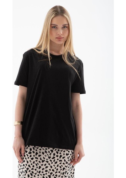 Kısa Kollu Sıfır Yaka Siyah Kadın T-Shirt 0131-2Y5
