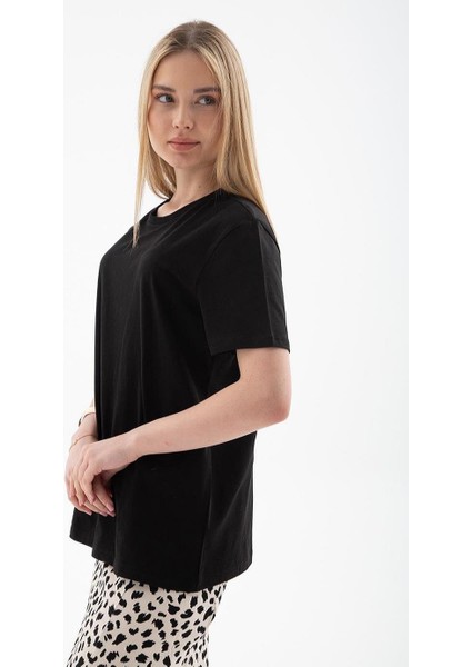 Kısa Kollu Sıfır Yaka Siyah Kadın T-Shirt 0131-2Y5 modelleri