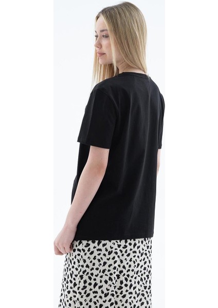 Kısa Kollu Sıfır Yaka Siyah Kadın T-Shirt 0131-2Y5 indirimleri