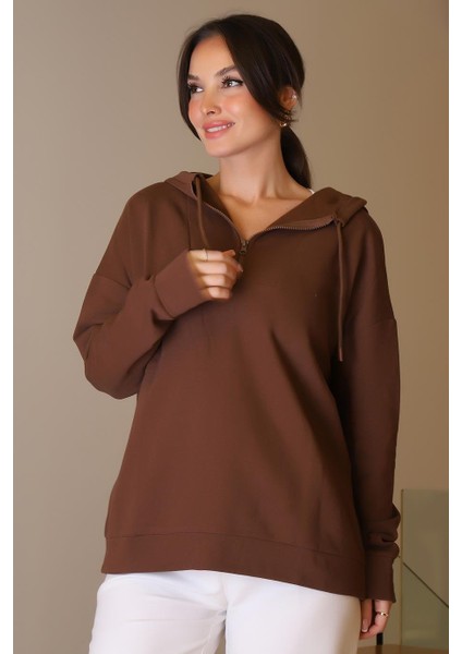 Kapüşonlu Yakası Fermuarlı Kahve Kadın Sweatshirt 2052-2K5 modelleri
