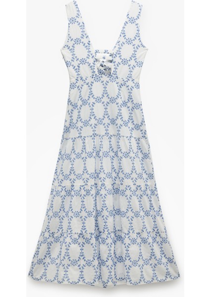 Pamuklu Arkası Pencere Detaylı V Yaka Uzun Çiçekli Fistolu Brodeli Elbise indirimleri