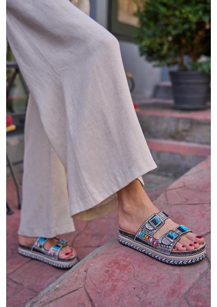 Siyah Kadın Taş ve Boncuk Detaylı Tokalı Platform Terlik indirimleri