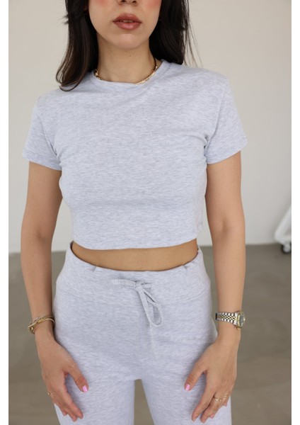 Crop Tshirt Eşofman Alt Takım