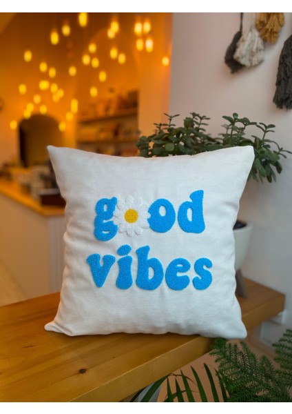 Good Vibes Işlemeli Pamuklu 43X43CM Kırlent Yastık Kılıfı - Punch Işlemeli Yastık Kılıfı