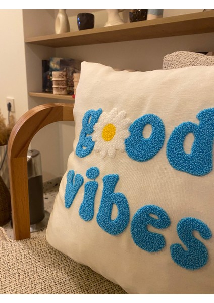 Good Vibes Işlemeli Pamuklu 43X43CM Kırlent Yastık Kılıfı - Punch Işlemeli Yastık Kılıfı