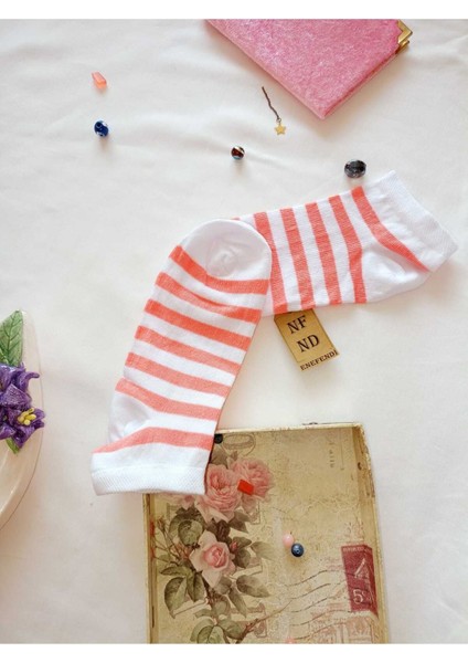 Çorap Burun Dikişsiz Pamuklu Kısa Konç Desenli Kadın Patik Çorabı 36-40 Tek Adet Beyaz Pembe modelleri