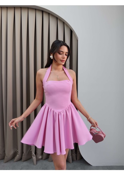 Boyundan Bağlamalı Mini Elbise