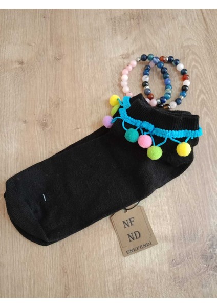 Ponponlu Aksesuarlı Kadın Step Çorabı Yumuşak Dikişsiz Yıkamalı Siyah Patik 36-40