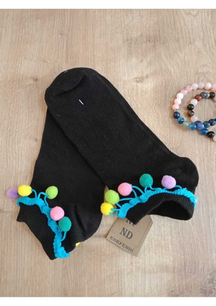 Ponponlu Aksesuarlı Kadın Step Çorabı Yumuşak Dikişsiz Yıkamalı Siyah Patik 36-40 modelleri