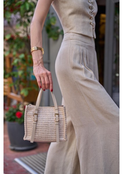 Krem Kadın Hasır Detaylı Tokalı El ve Omuz Çantası fiyatları
