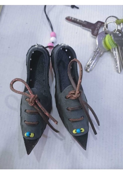 Araba Dikiz Aynası Süsü Ev Dekorasyonu Dolap Süsü Hediyelik Otantik Hakiki Deri Çarık fırsatları