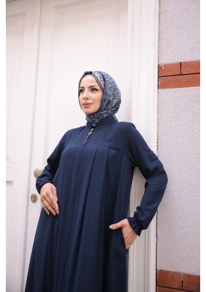 Robadan Pileli Medine Ipeği Ferace-Lacivert