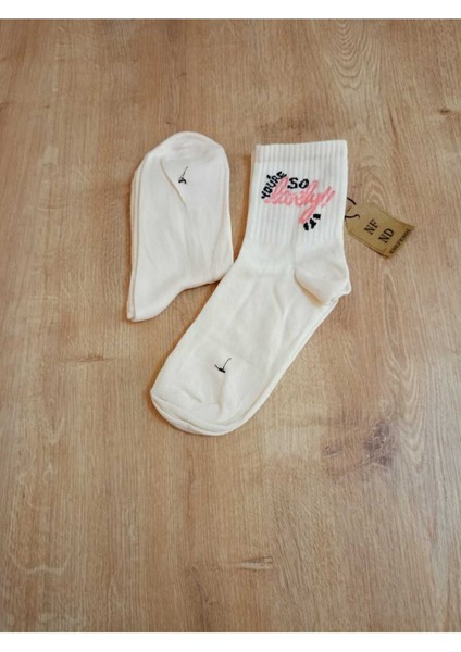 Lovely Desenli Pamuklu Yumuşak Çorap Arakonç Kadın Krem Pembe Soket Çorabı 36-40 indirimleri
