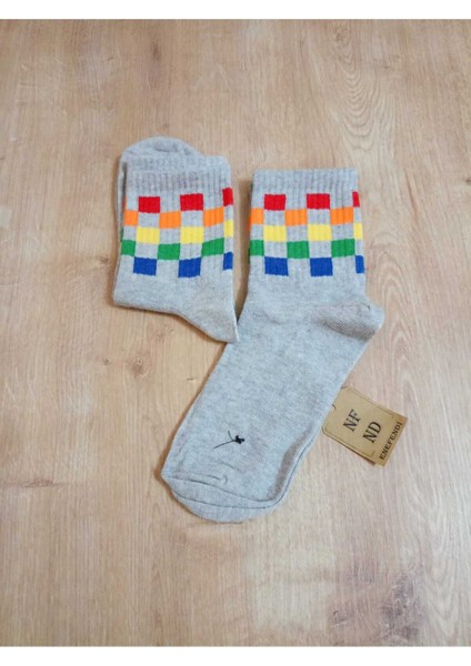 Kareli Desenli Pamuklu Yumuşak Çorap Arakonç Kadın Gri Soket Çorabı 36-40