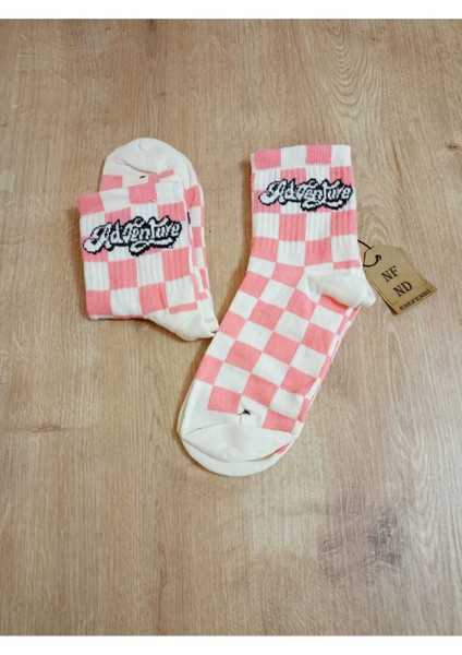 Pembe Kare Desenli Pamuklu Yumuşak Çorap Arakonç Kadın Krem Pembe Soket Çorabı 36-40 fiyatları