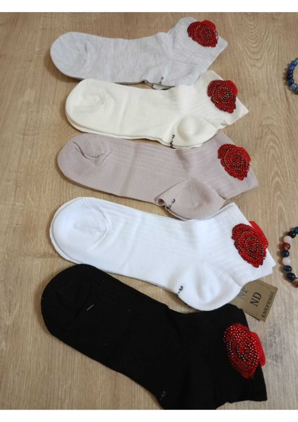 Gül Taşlı Pamuklu Burun Dikişsiz Kokulu Likralı Kısa Konç Çorap Beyaz Kadın Çorabı 36-40 fırsatları