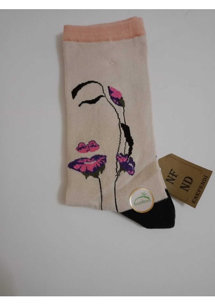 Dikişsiz Bambu Çorabı Kadın Yüzü Desenli Krempembe Yumuşak Kadın Çorap 36-40