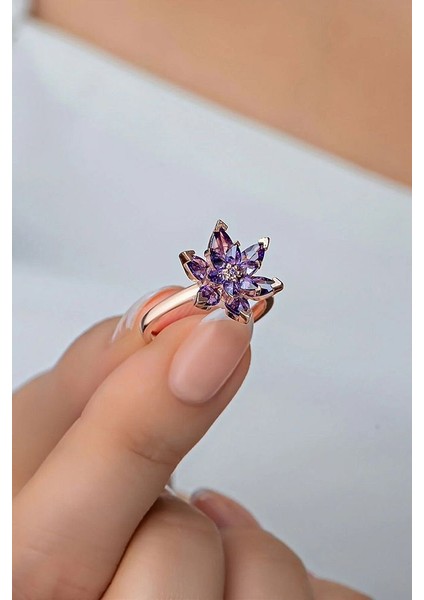 Ayarlanabilir Mor Taşlı Lotus Çiçeği Yüzük
