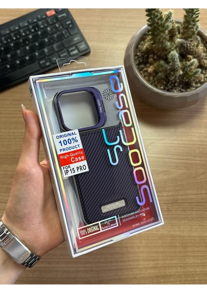 iPhone 15 Pro Standlı Karbon Kılıf SOOCASE624