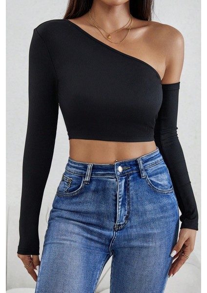 Kadın Siyah Tek Omuz Detaylı Uzun Kol Crop Top Bluz