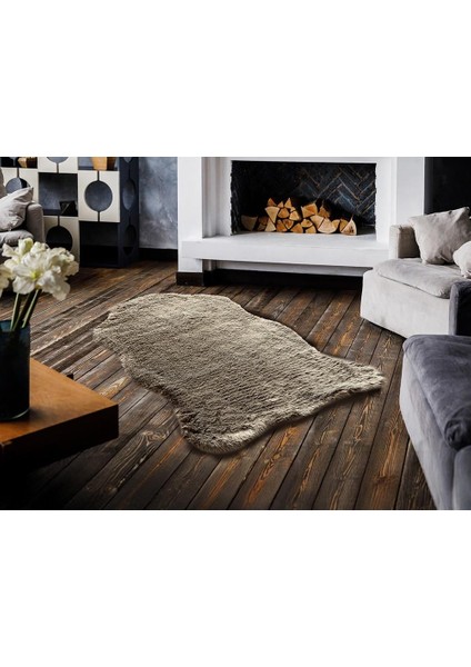 Roby RB002A Kahve Yumuşak Tuşeli Peluş Halı fiyatları