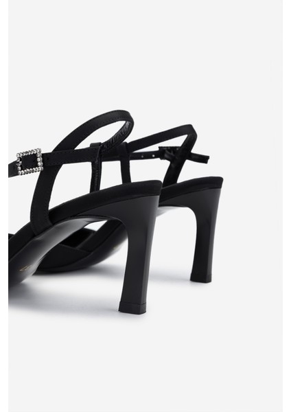 Kadın Vegan Siyah Saten Topuklu Ayakkabı 932 4671 Bn Ayk Y25 Sıyah Saten fırsatları