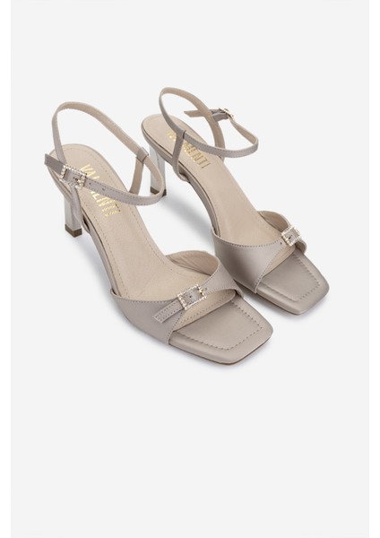 Kadın Vegan Vizon Topuklu Ayakkabı 932 4671 Bn Ayk Y25 Vızon Saten fiyatları