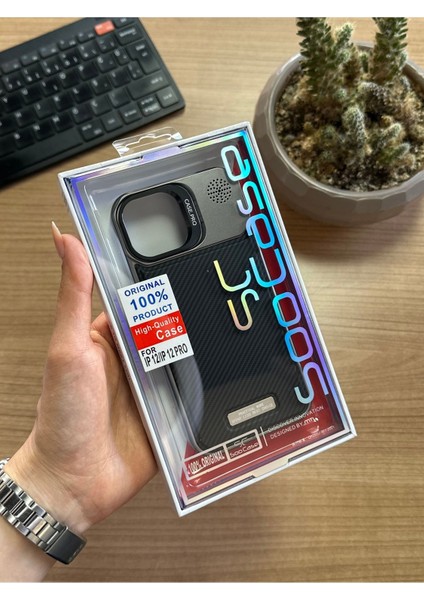 iPhone 12/12 Pro Standlı Karbon Kılıf SOOCASE624