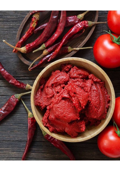 Acı Biber Salçası 1 Kg. modelleri