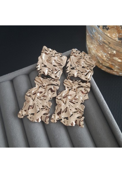 Vip Özel Seri Gold Renk Uzun Sallantılı Kadın Vintage Küpe modelleri