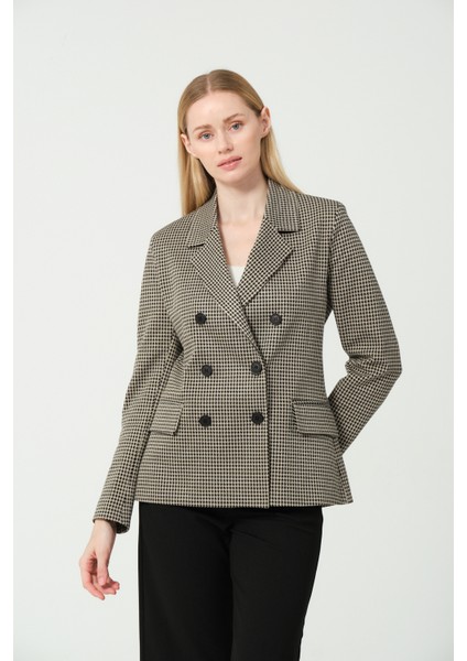 Krem Siyah Kruvaze Ceket fırsatları