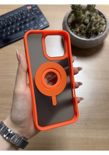 iPhone 16 Pro Standlı ve Yüzüklü Magsafe Kılıf SOOCASE721