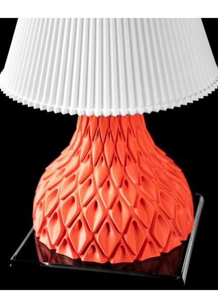 Modern Petal Masa Lambası