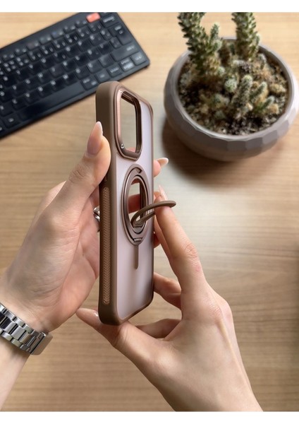 iPhone 15 Pro Max Standlı ve Yüzüklü Magsafe Kılıf SOOCASE721