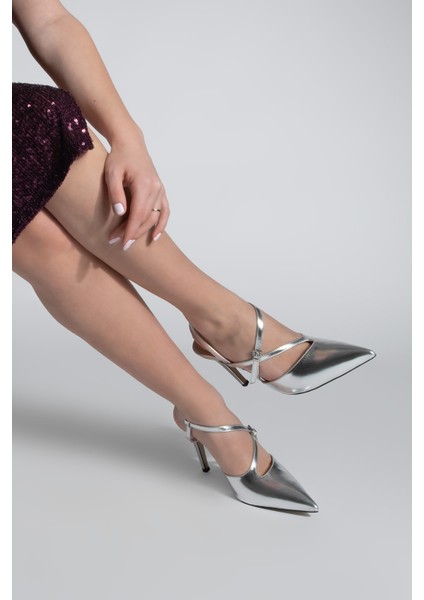 Kadın Stiletto Bantlı Arkası Açık Topuklu Ayakkabı Tivo
