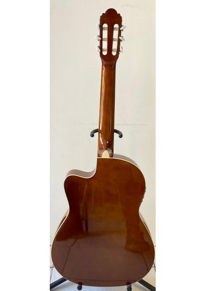Ince Kasa Elektro Klasik Gitar