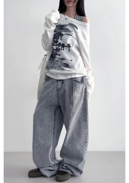 Beyaz Vintage Lost Omuz Dekolteli Sweatshirt fiyatları