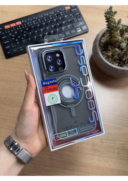 iPhone 16 Pro Max Standlı ve Yüzüklü Magsafe Kılıf