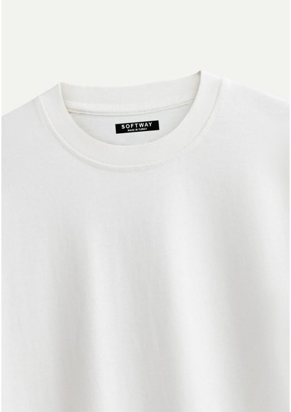 Unisex Bisiklet Yaka %100 Organik Pamuklu Kalın Dokulu Own World Baskılı Oversize T-Shirt - Ekru modelleri