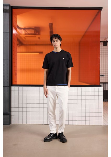 Bisiklet Yaka Çizgi Detaylı Triko Erkek Kazak