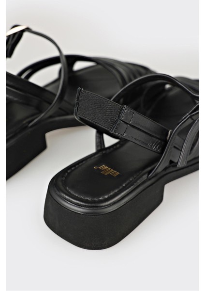 Siyah Deri Kadın Düz Sandalet indirimleri